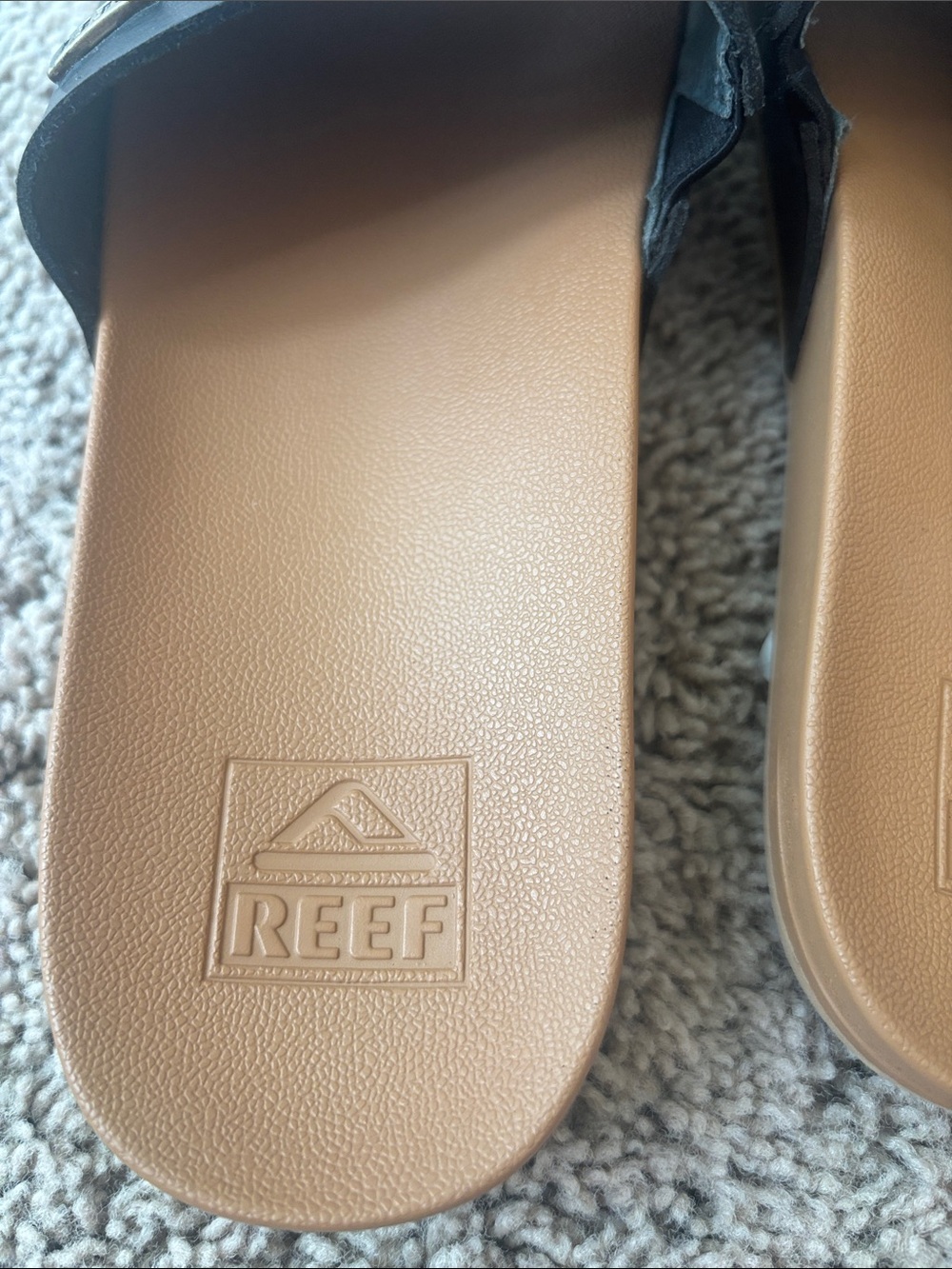Reef Women's Black and Tan Slide Sandals - Picture 3 of 5